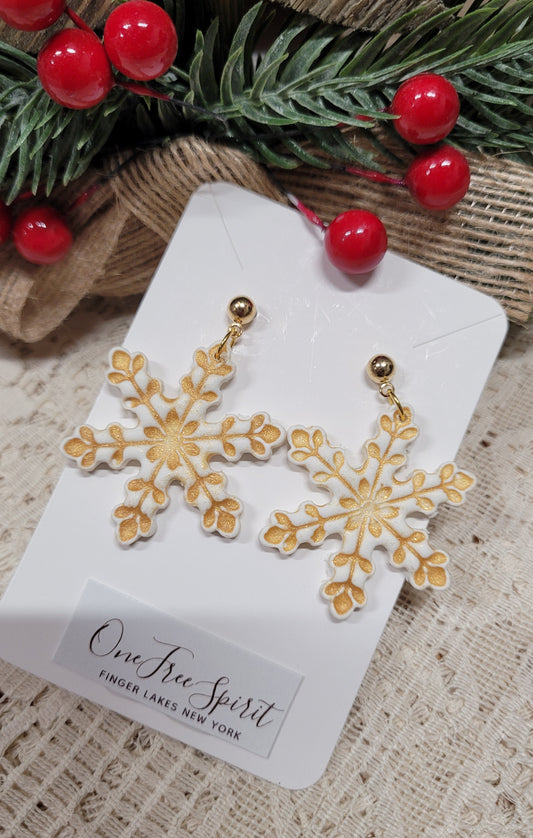 Scandinavian snowflake Dangle (gold grout V2.0)