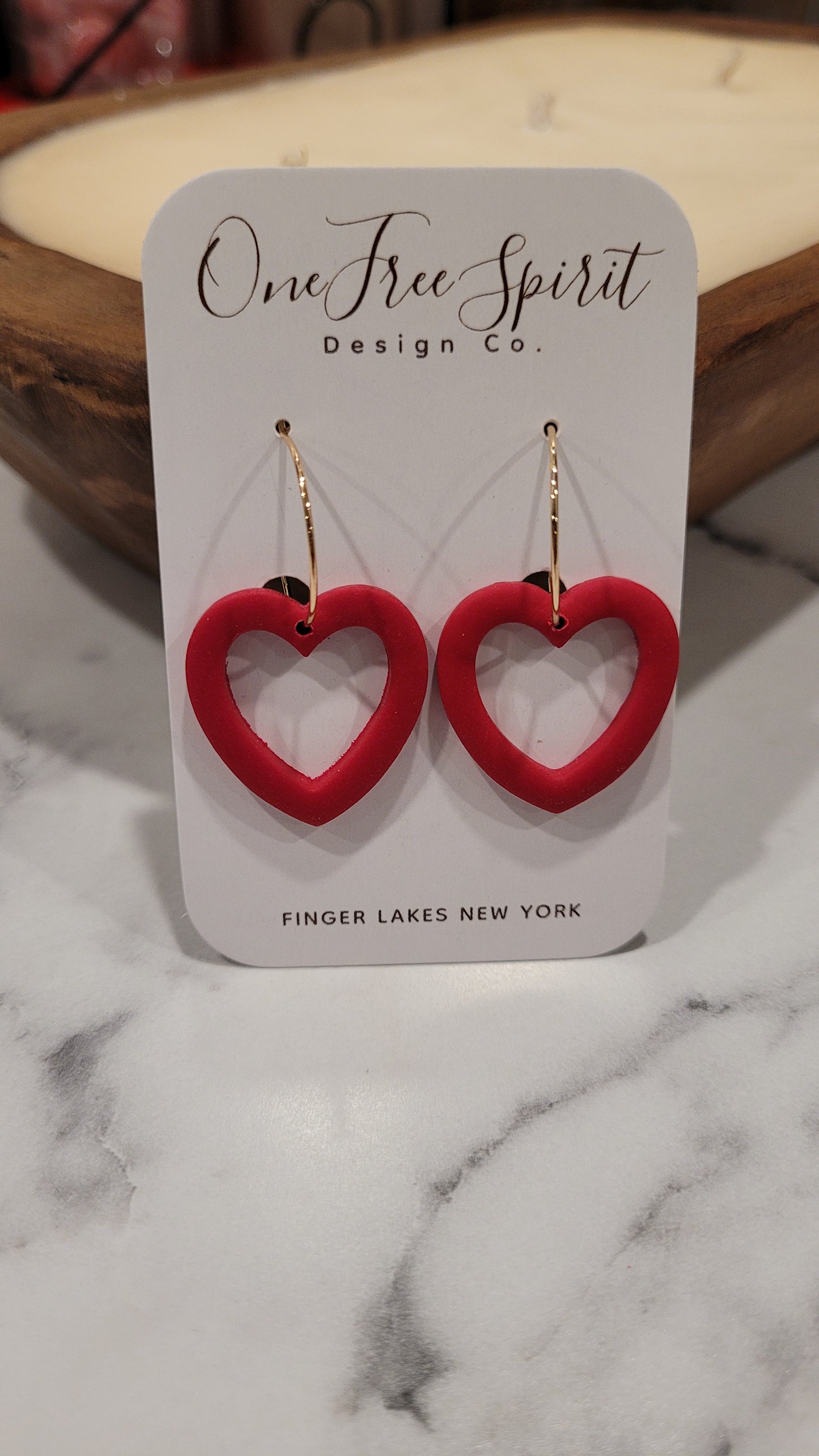 Red heart (18k gold plated hoop)